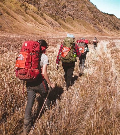 Peralatan yang Dibutuhkan untuk Melakukan Adventure Aktivitas outdoor Gunung Ciremai